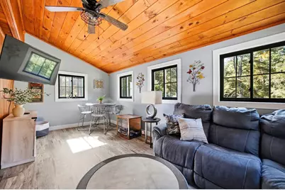 363 Loomis St, Westfield, MA 01085 - Photo 18