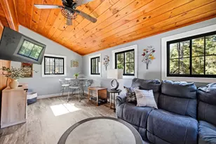 363 Loomis St, Westfield, MA 01085 - Photo 18