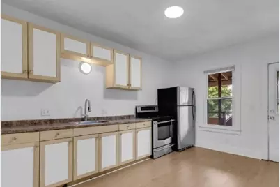 82 Malden St, Springfield, MA 01108 - Photo 10