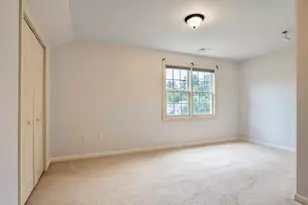 359 Main St, Easthampton, MA 01027 - Photo 18