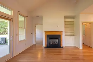 359 Main St, Easthampton, MA 01027 - Photo 8