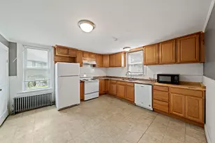 28 Federal Ave, Quincy, MA 02169 - Photo 2