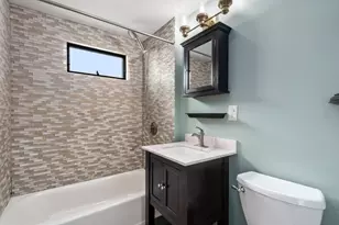 33 Luke Rd, Everett, MA 02149 - Photo 16