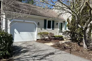 28 Windward, Mashpee, MA 02649 - Photo 2