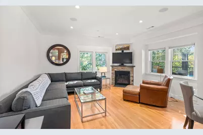 36 Central Ave #16, Milton, MA 02186 - Photo 8
