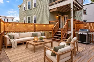 22 Santuit St, Boston, MA 02124 - Photo 22