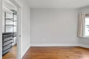 22 Santuit St, Boston, MA 02124 - Photo 12