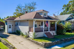 89 Church St, Fairhaven, MA 02719 - Photo 2