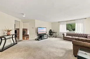 161 Leland Farm Rd, Ashland, MA 01721 - Photo 12