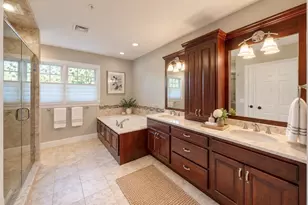 1 Thurston Pl, Medfield, MA 02052 - Photo 16