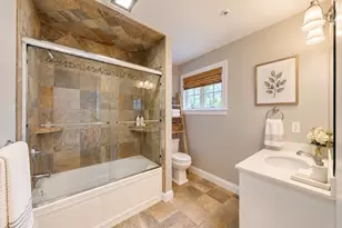 1 Thurston Pl, Medfield, MA 02052 - Photo 20