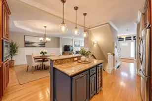 1 Thurston Pl, Medfield, MA 02052 - Photo 8