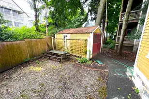 11 E Milton Rd, Brookline, MA 02445 - Photo 24