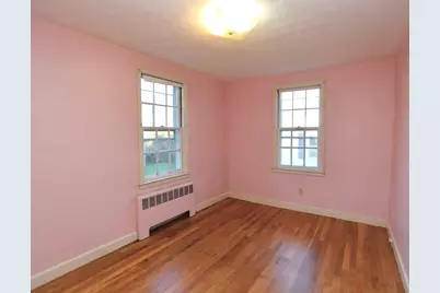 6 Rochelle St, Worcester, MA 01606 - Photo 4