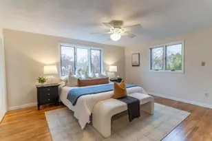 112 Cedar St N, Medford, MA 02155 - Photo 6