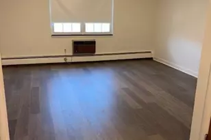 31 Pond St, Waltham, MA 02451 - Photo 6