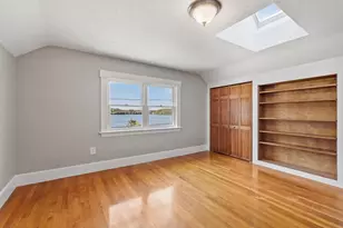8 Winter St, Southborough, MA 01745 - Photo 22