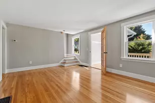 8 Winter St, Southborough, MA 01745 - Photo 12