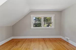 8 Winter St, Southborough, MA 01745 - Photo 28