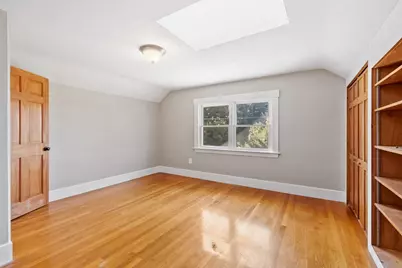 8 Winter St, Southborough, MA 01745 - Photo 24