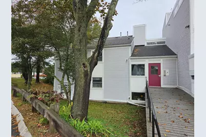 1 Northridge Rd #B, Beverly, MA 01915 - Photo 2
