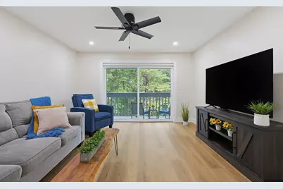 811 Franklin Crossing Rd #811, Franklin, MA 02038 - Photo 6