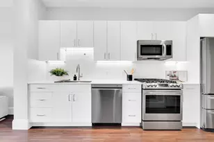 205 Maverick St, Boston, MA 02128 - Photo 6
