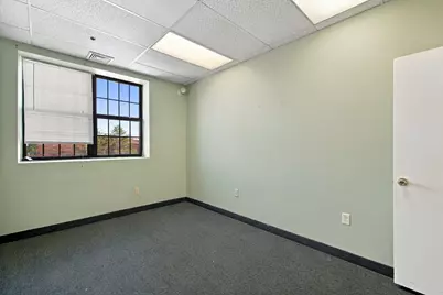 49 River St #2, Waltham, MA 02453 - Photo 14