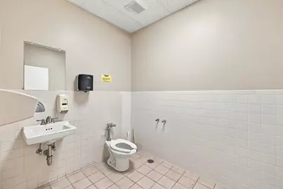 49 River St #4, Waltham, MA 02453 - Photo 14