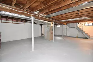 95 Kingsley St, Springfield, MA 01104 - Photo 24