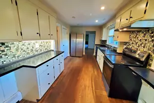 450 Oak St, East Bridgewater, MA 02333 - Photo 4