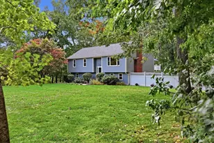 16 Sequoia Ln, Uxbridge, MA 01569 - Photo 6
