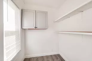 47 Beech St, Springfield, MA 01105 - Photo 14