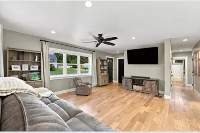191 Lathrop St, South Hadley, MA 01075 - Photo 6