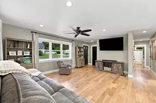 191 Lathrop St, South Hadley, MA 01075 - Photo 6