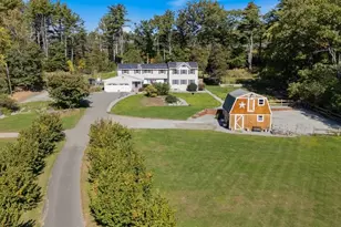 24 Silvermine Rd, Boxford, MA 01921 - Photo 1