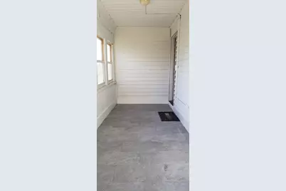 42 Westland St #42, Methuen, MA 01844 - Photo 2