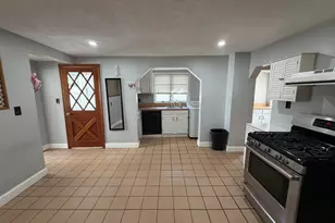 218 Riverside Ave, Medford, MA 02155 - Photo 6