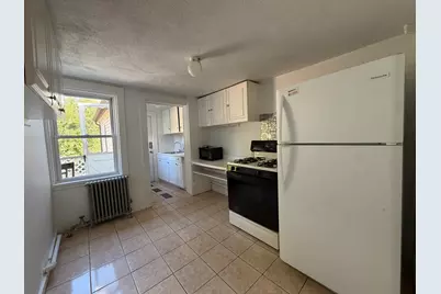 218 Riverside Ave #216, Medford, MA 02155 - Photo 4