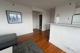 534 Beacon, Boston, MA 02215 - Photo 2
