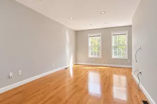 280 River St, Cambridge, MA 02139 - Photo 4