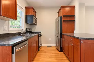 280 River St, Cambridge, MA 02139 - Photo 2