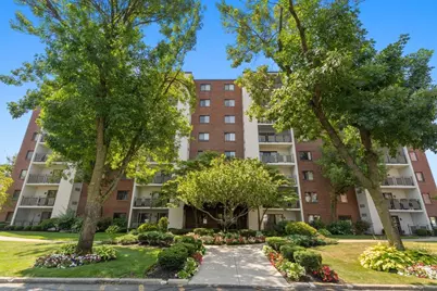22 Ninth Street #102, Medford, MA 02155 - Photo 2
