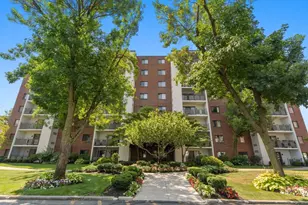 22 9th St, Medford, MA 02155 - Photo 2