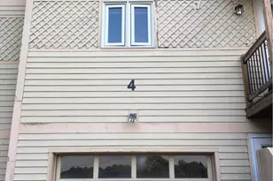 825 John Fitch Hwy, Fitchburg, MA 01420 - Photo 2