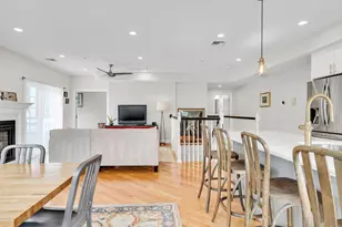572 Freeport, Boston, MA 02122 - Photo 6