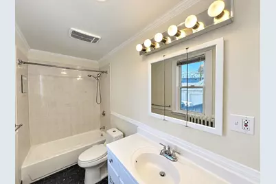 195 Faneuil St #1, Boston, MA 02135 - Photo 8