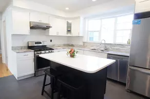 93 Vassall, Quincy, MA 02170 - Photo 2
