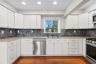 1227 Old Plainville Rd, New Bedford, MA 02745 - Photo 8