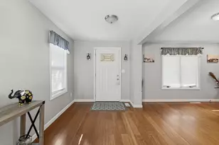 1227 Old Plainville Rd, New Bedford, MA 02745 - Photo 6